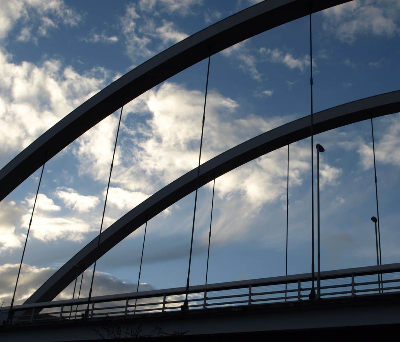 Rheola pub and bridge arch