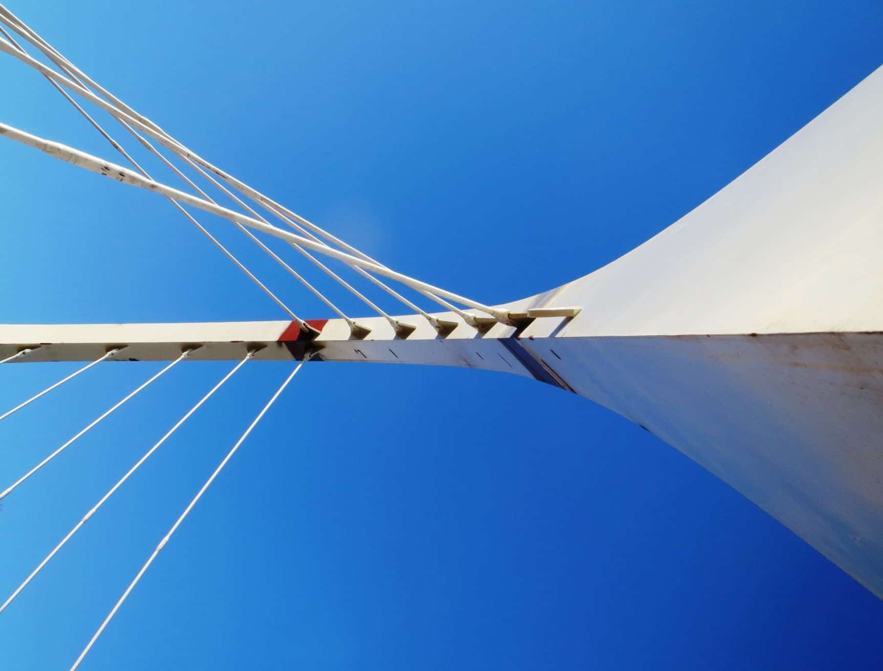Tie rods and arch during construction